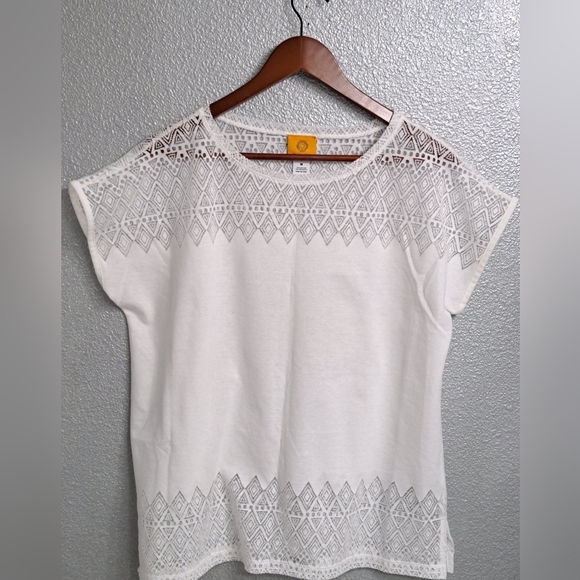 Ruby Road White Top With Laser Cutouts    Size M - Picture 8 of 12